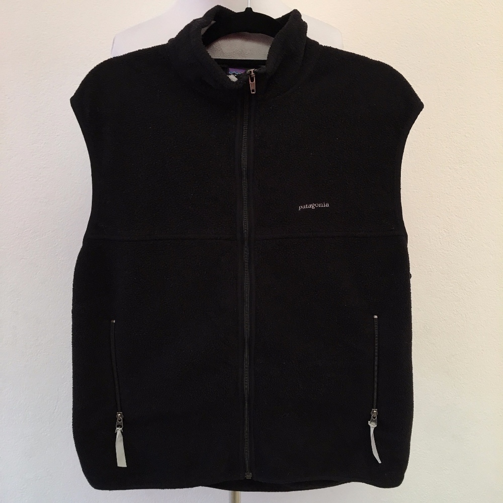 Patagonia Synchilla Black Full Zip Vest Size Large
